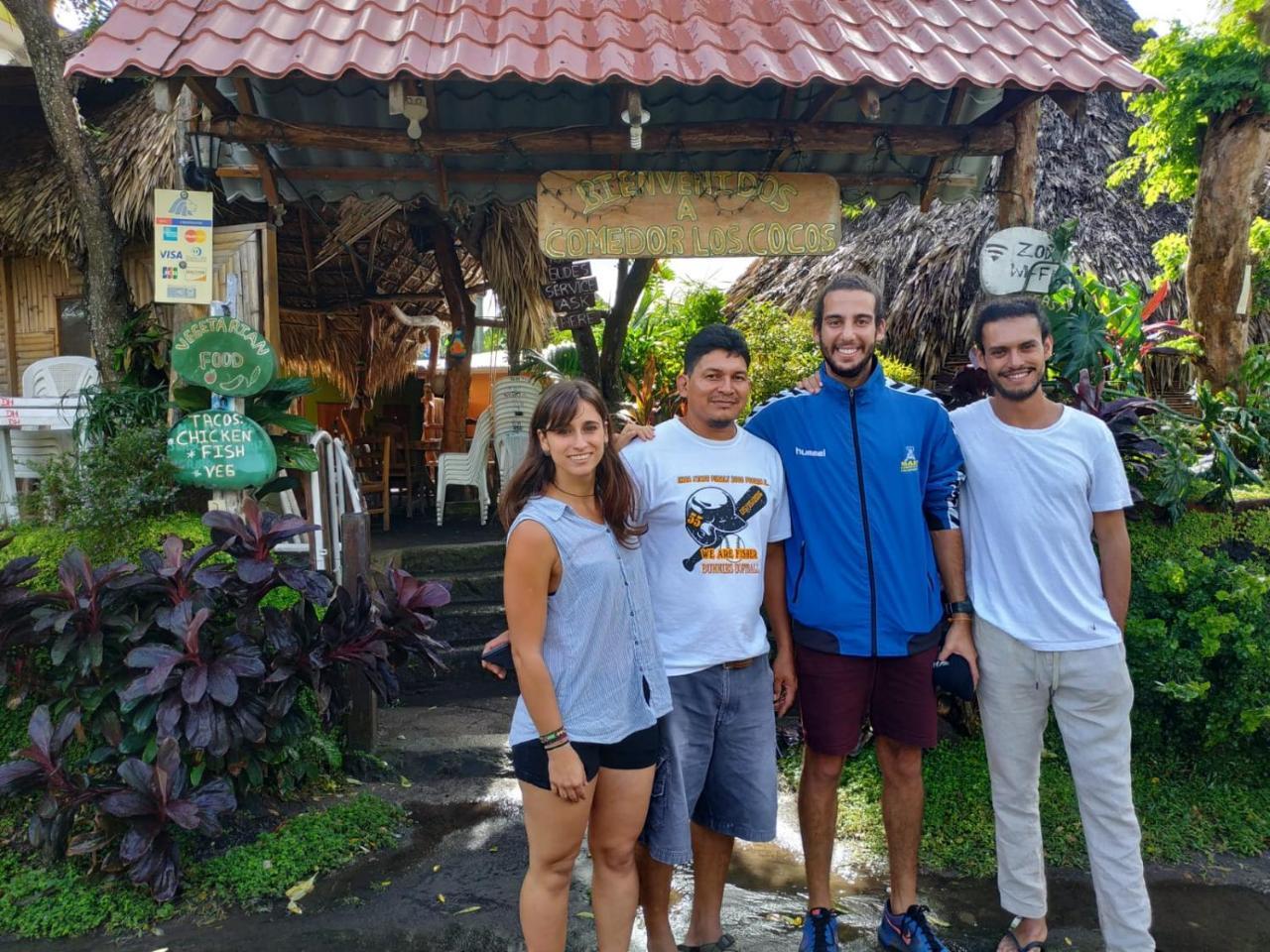 Hotel Restaurante Los Cocos Santa Cruz Eksteriør billede